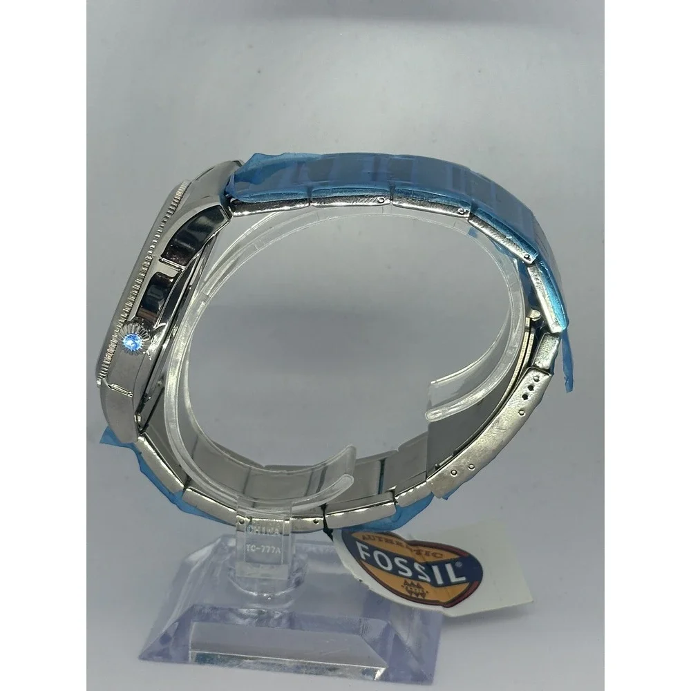 Fossil Bud Light PR-5369 NFL Football Beer Sponsor Mens Watch New Battery‎ 43MM